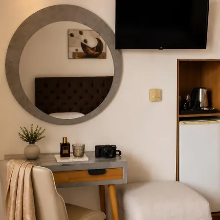 Sofotel - Refined Comfort, Centre 3*