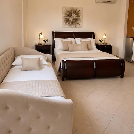 Sofotel - Refined Comfort, Centre Отель